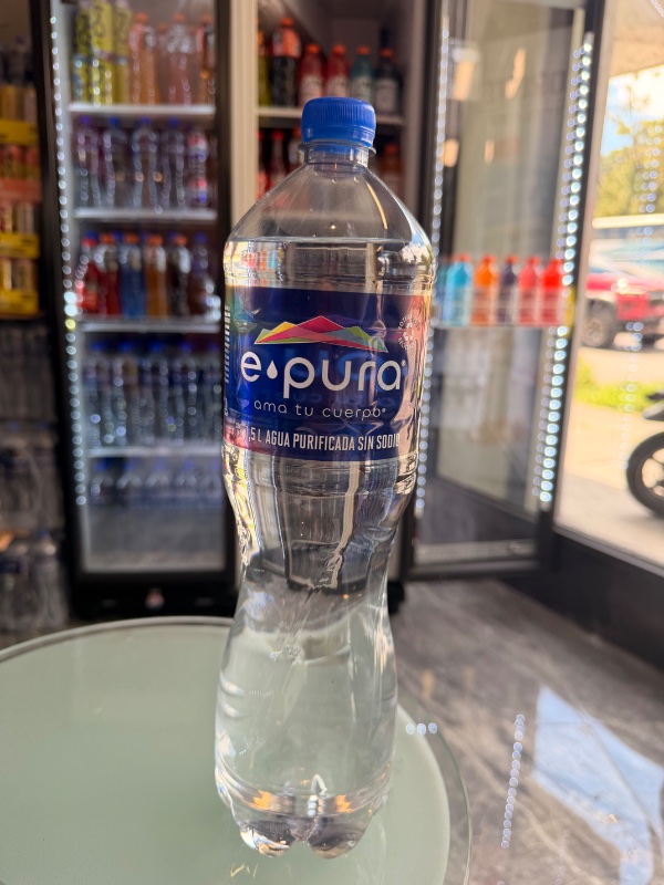 Agua 1.5 lts